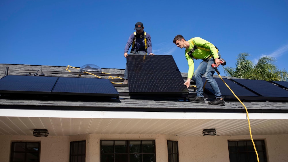 5 Reasons to Install Solar Panels