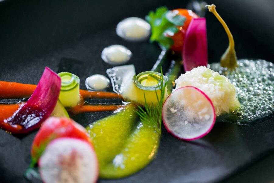 Culinary Alchemy: Exploring the Science of Molecular Gastronomy